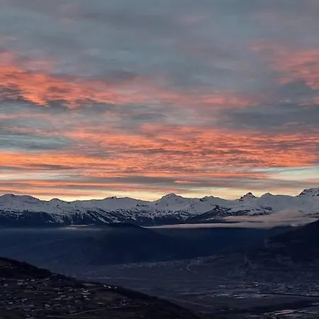 Stunning With Mountain Views Veysonnaz