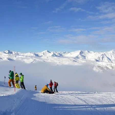 Inviting In דירה ויסונה